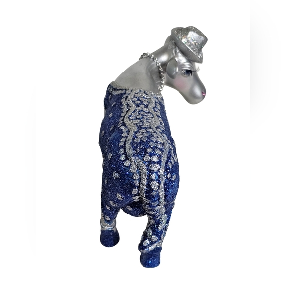 Enesco Treasured Bovines By Sisters Too Showgirl Large Cow Figurine Blue 888125 - Picture 3 of 7